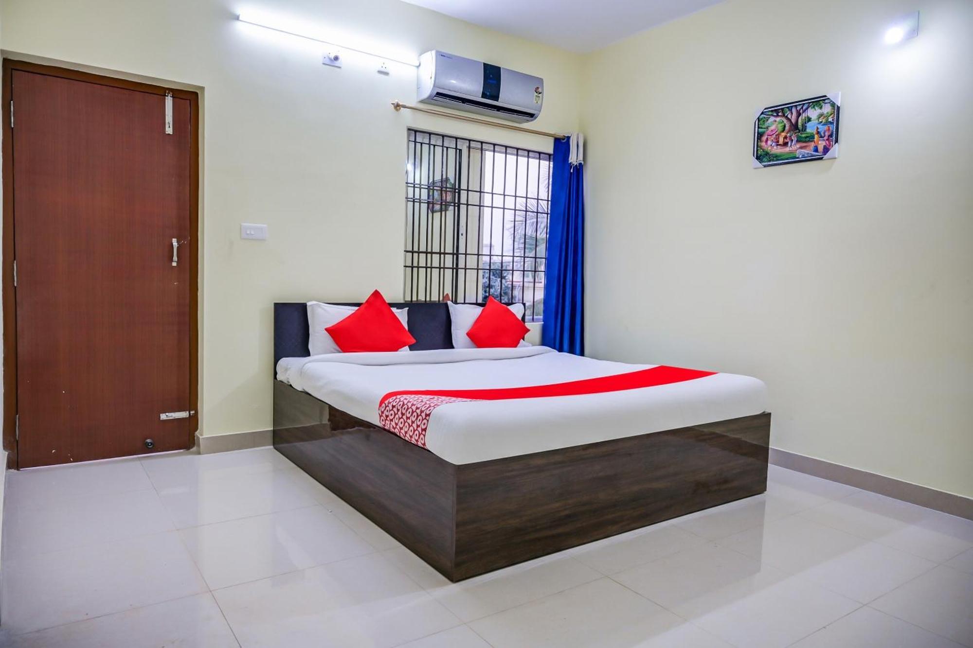 Hotel O Sarala Residency Bārang Zewnętrze zdjęcie